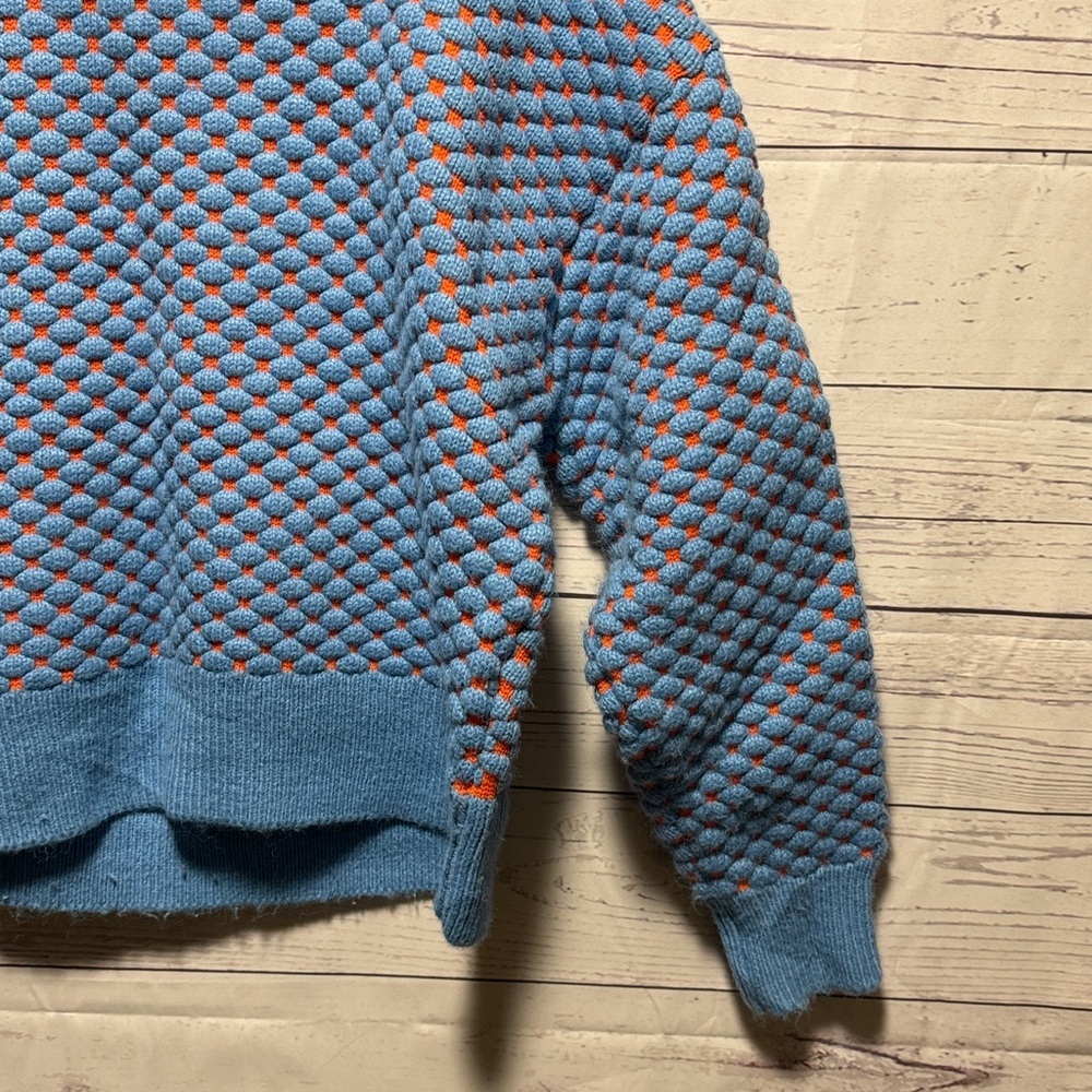 H&M sweater - Picture 2 of 5